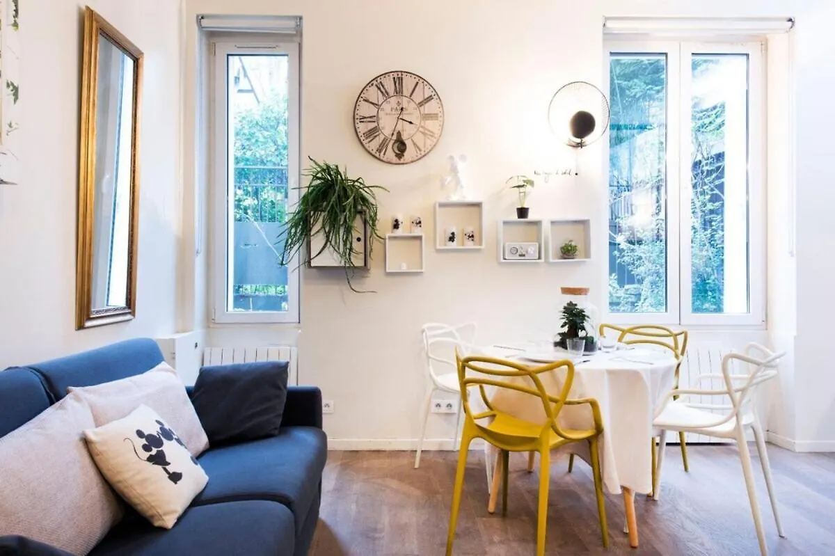 My Nest Quartier Latin - 27m2 - Renove